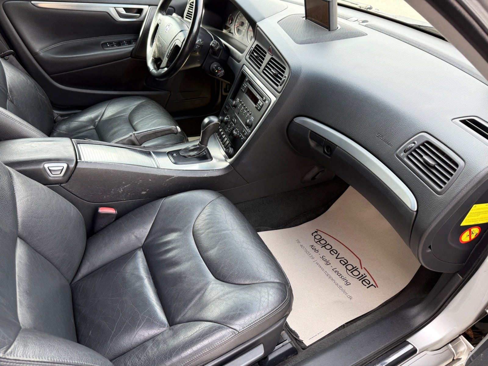 Volvo V70 2.5T Automatic, 210hp, 2005