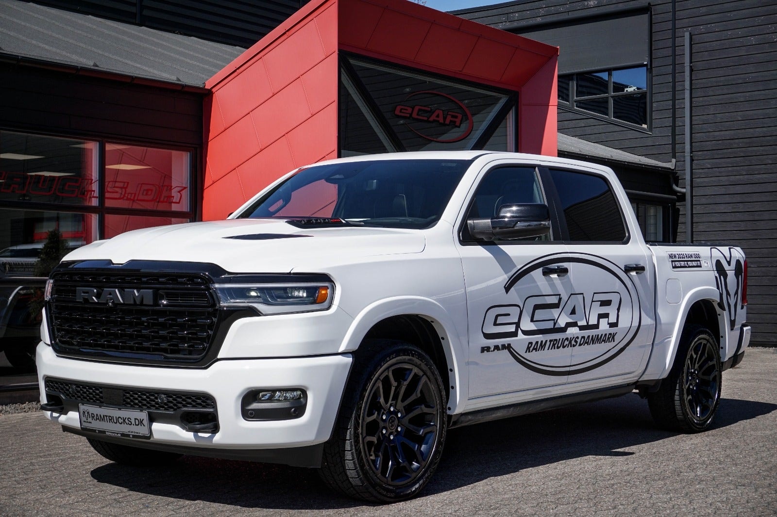RAM 1500 Crew Cab TorqueFlite, 548hp, 2025