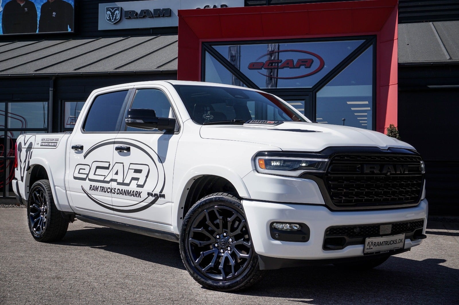 RAM 1500 Crew Cab TorqueFlite, 548hp, 2025
