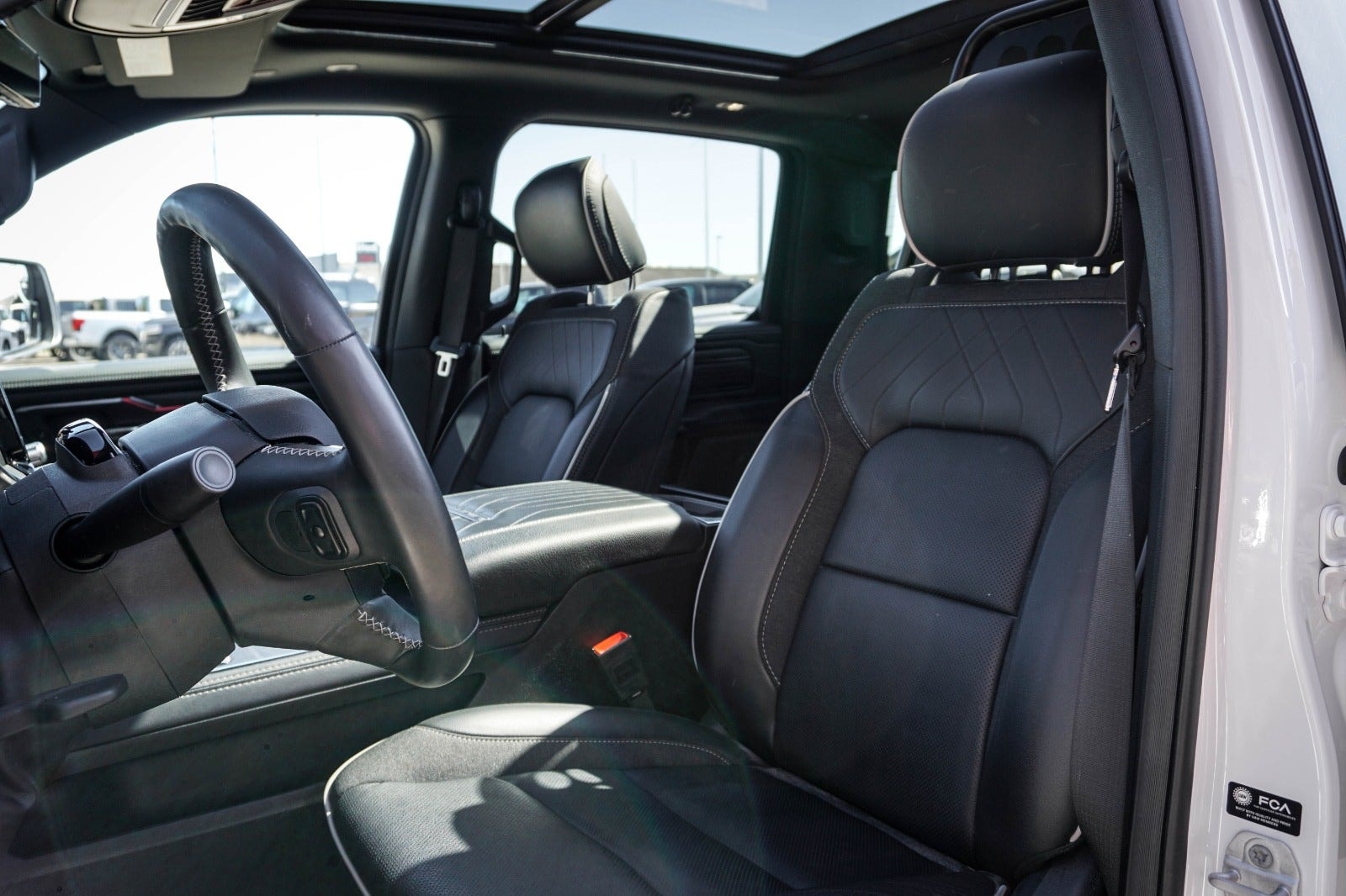 RAM 1500 Crew Cab TorqueFlite, 548hp, 2025