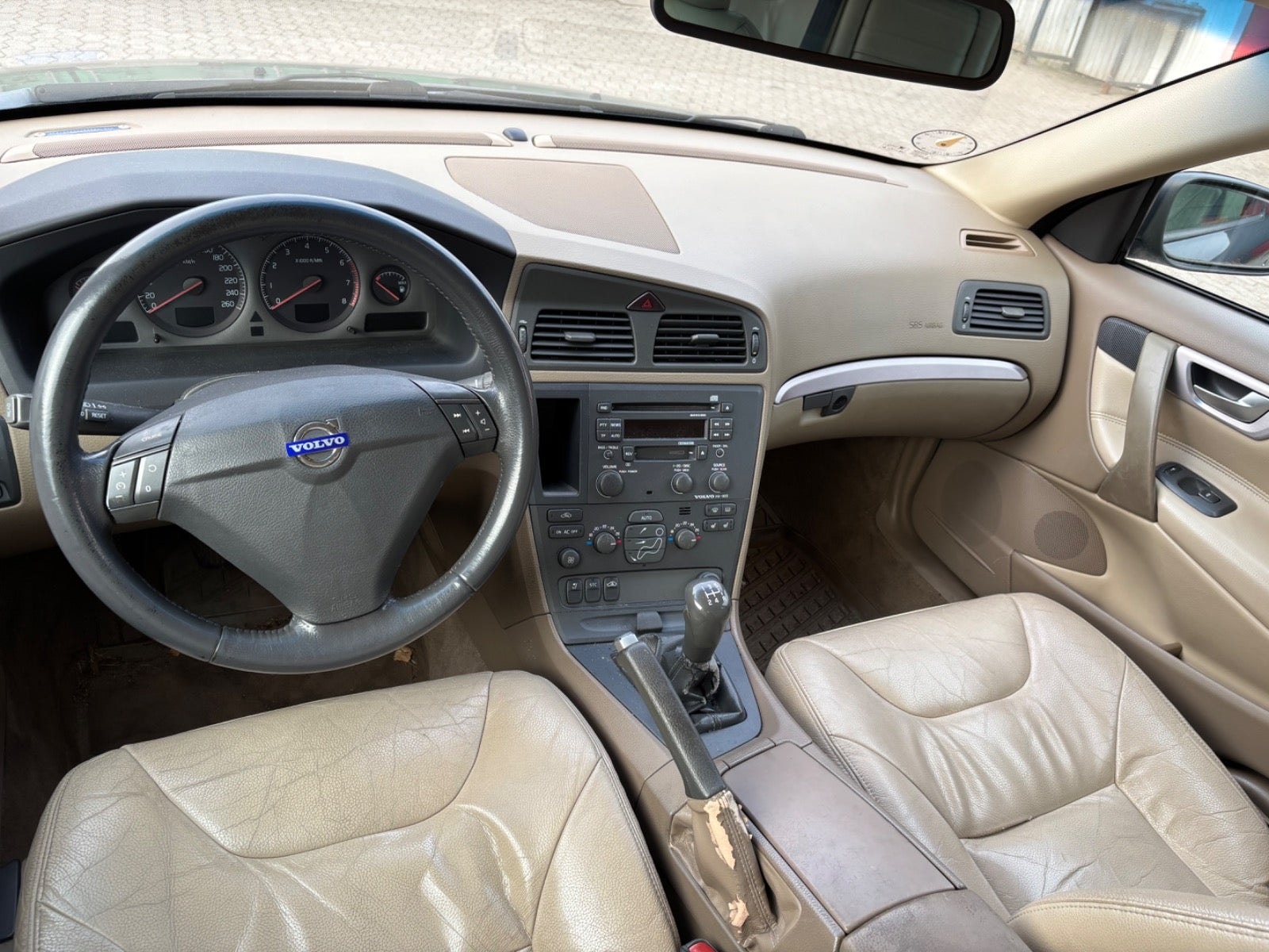 Volvo S60 2.4 Manual, 5-trins, 140ps, 2003
