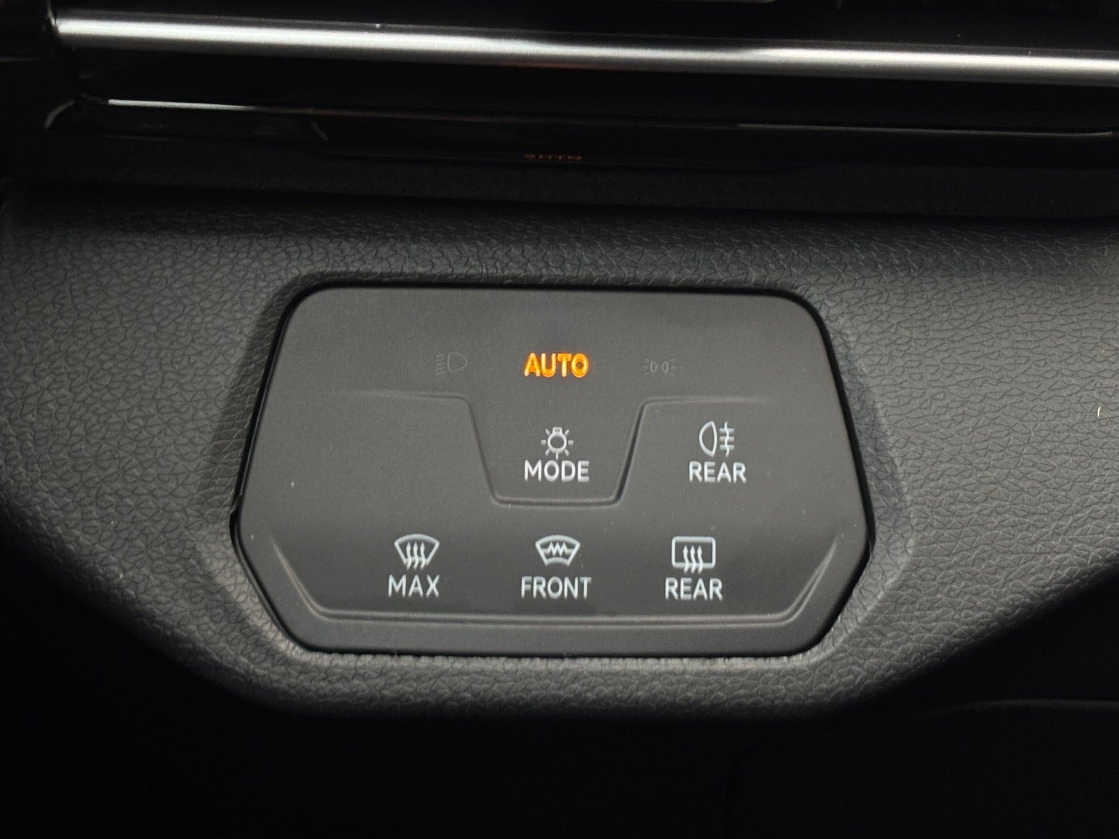 Volkswagen ID.4 Pro Performance, 204ps, 2023