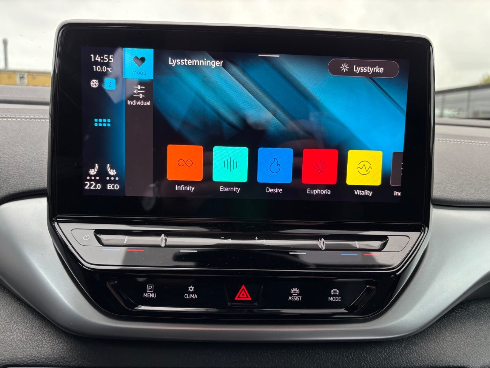 Volkswagen ID.4 Pro Performance, 204ps, 2023