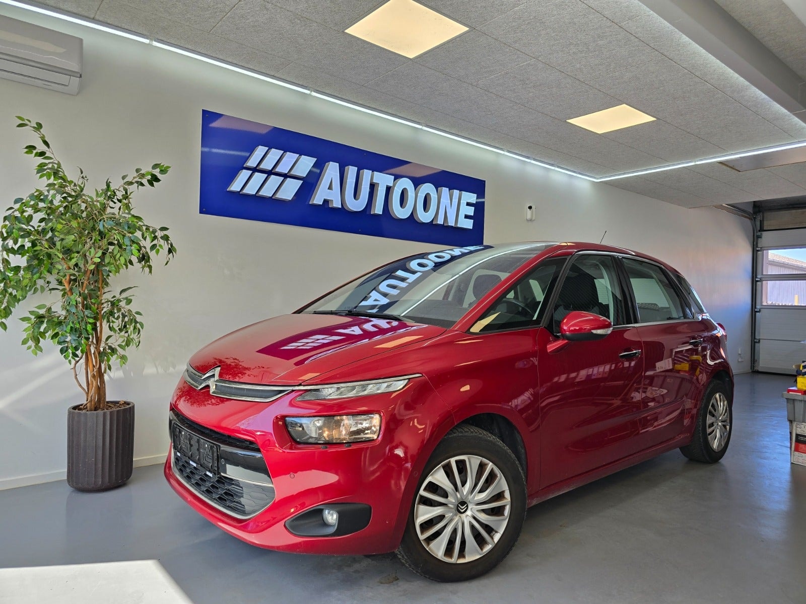 Citroën C4 Picasso 1.2 e-THP Manual, 130hp, 2015