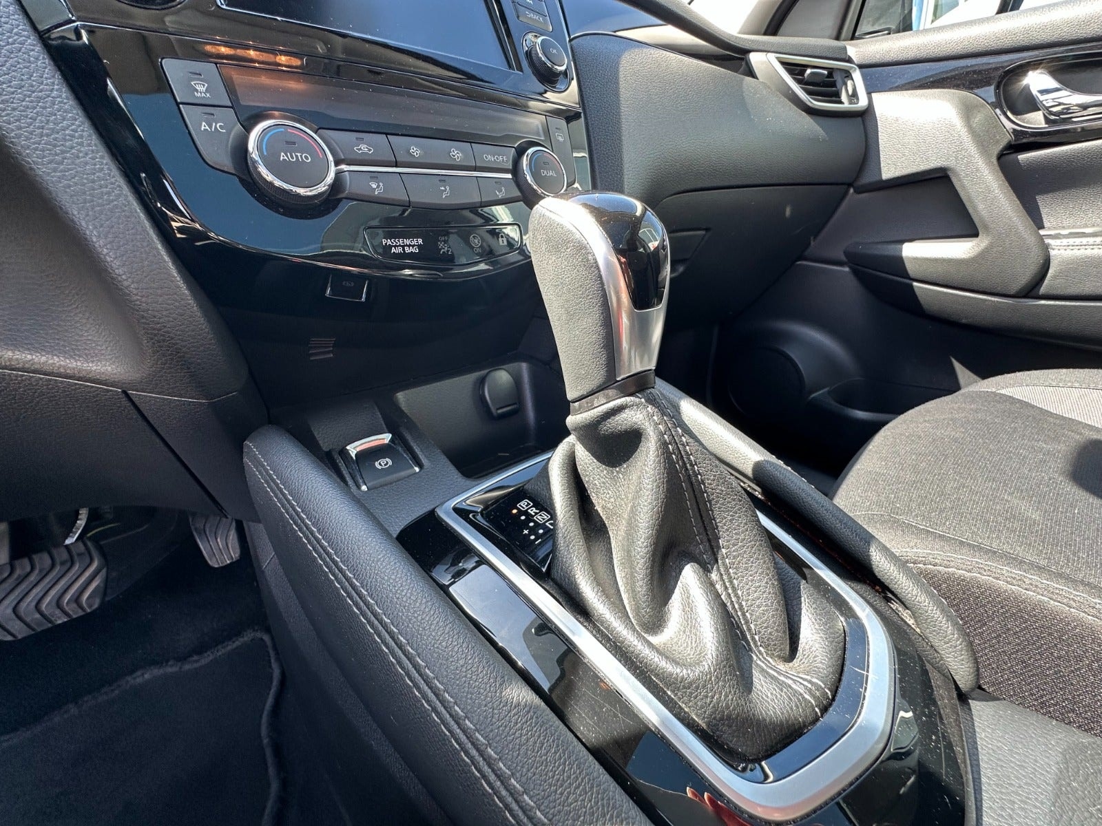Nissan Qashqai 1.3 DIG-T DCT, 160hp, 2018