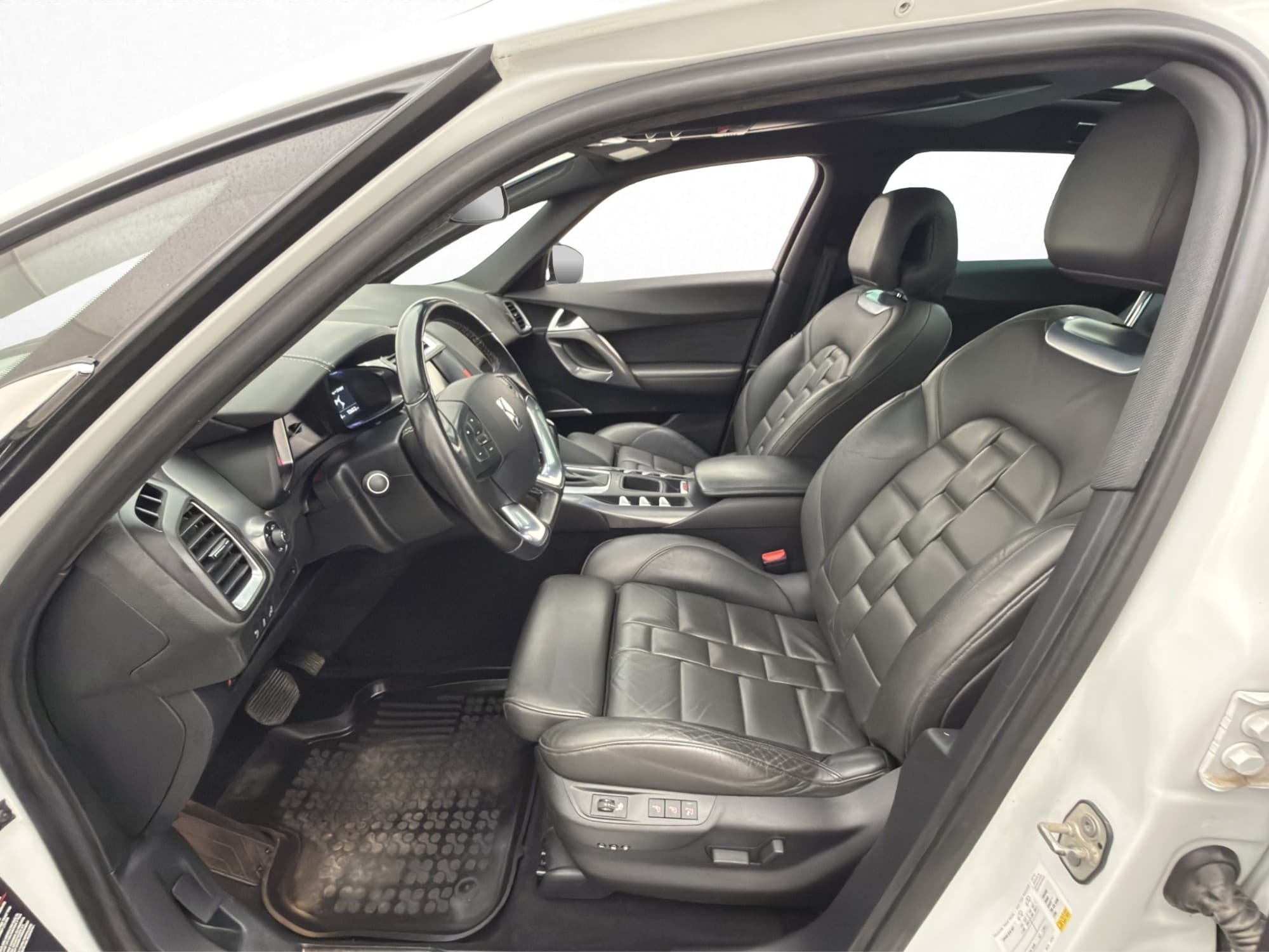 DS 5 2.0 BlueHDi Automatisk, 6-trinn, 181hk, 2015
