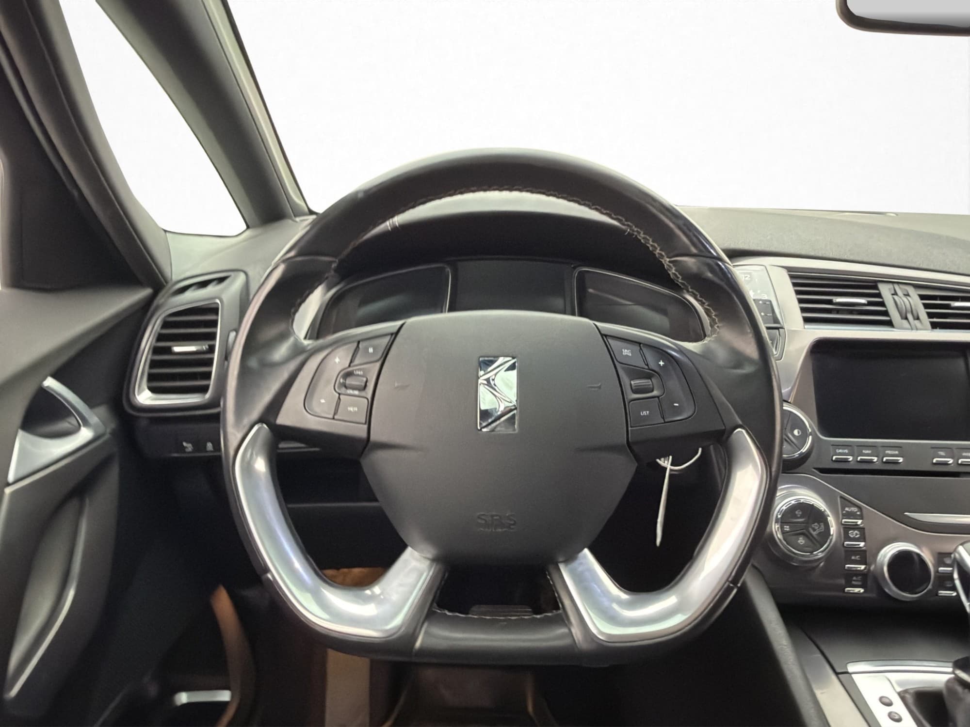 DS 5 2.0 BlueHDi Automatisk, 6-trinn, 181hk, 2015