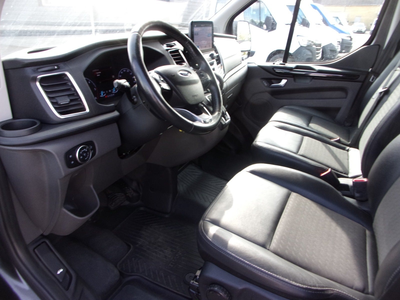 Ford Transit Custom 310 2.0 TDCi SelectShift, 6-trins, 170ps, 2018