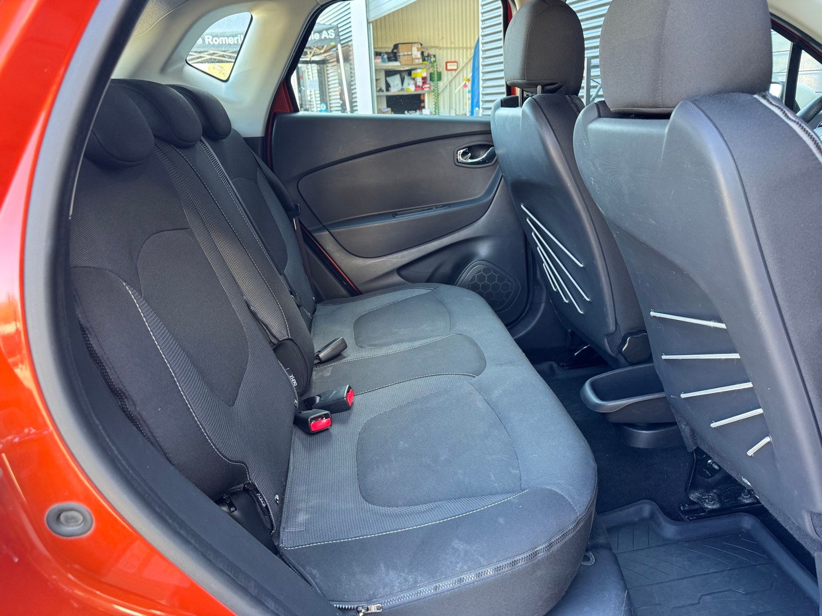 Renault Captur 0.9 TCe Manual, 5-trins, 90ps, 2015