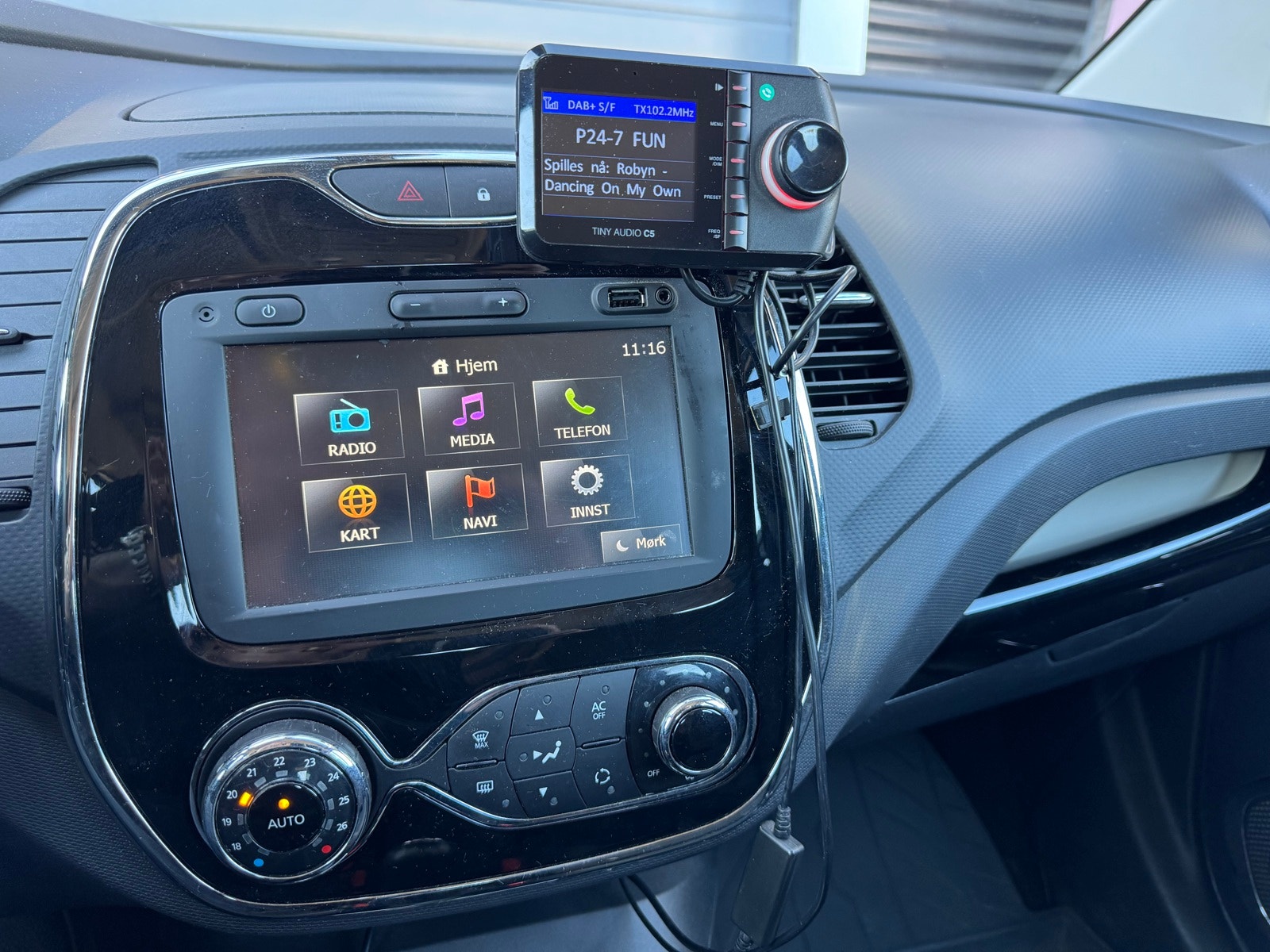 Renault Captur 0.9 TCe Manual, 5-trins, 90ps, 2015