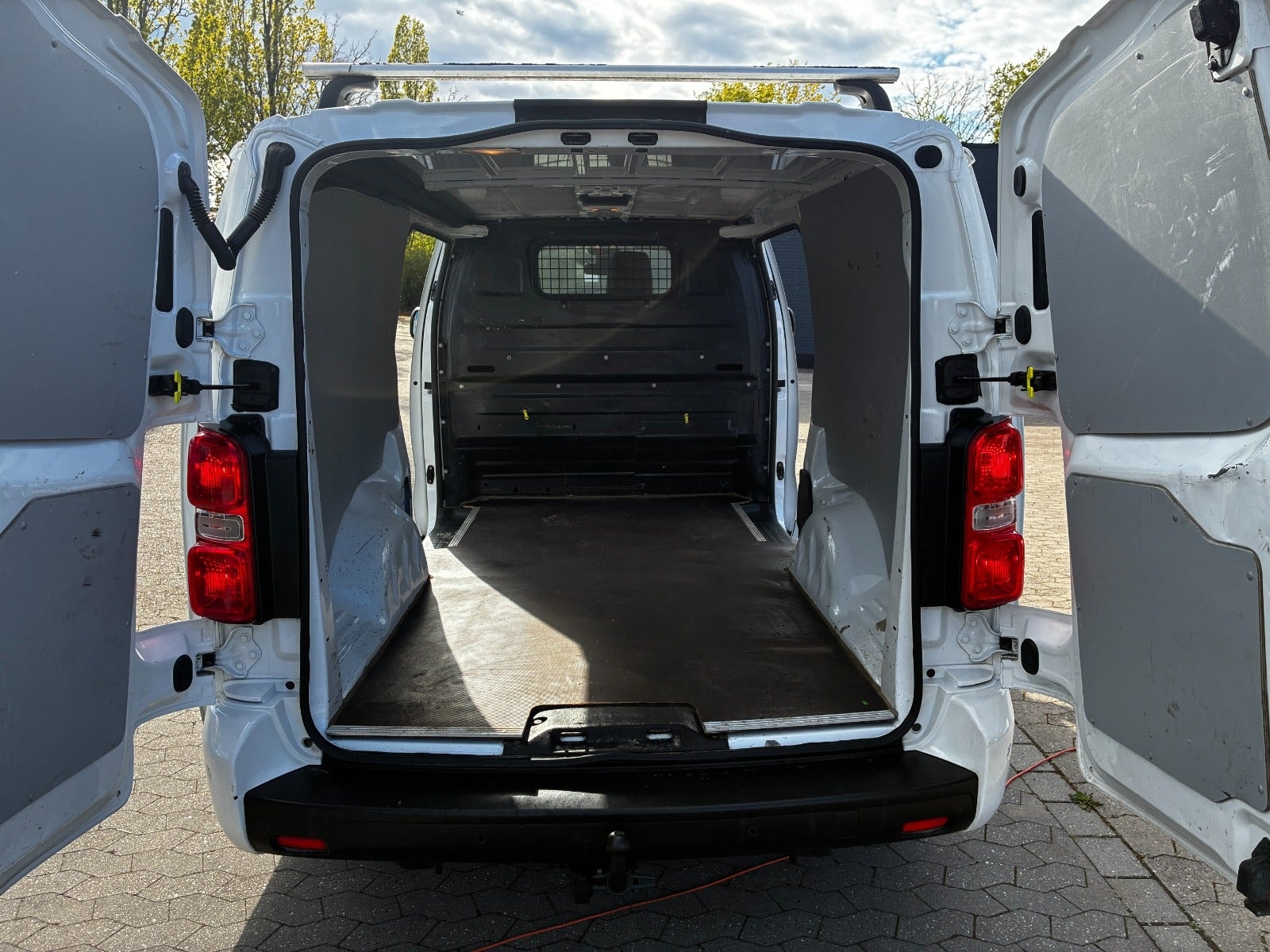 Citroën Jumpy Van IP 2.0 BlueHDi 180 EAT, 177hk, 2020