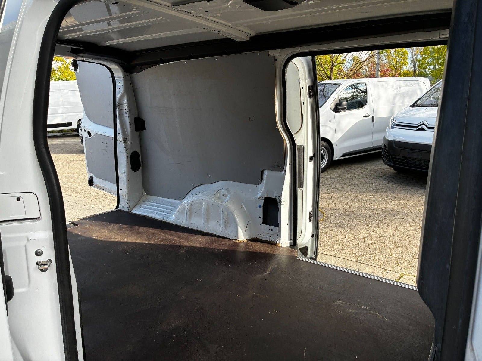 Citroën Jumpy Van IP 2.0 BlueHDi 180 EAT, 177hk, 2020
