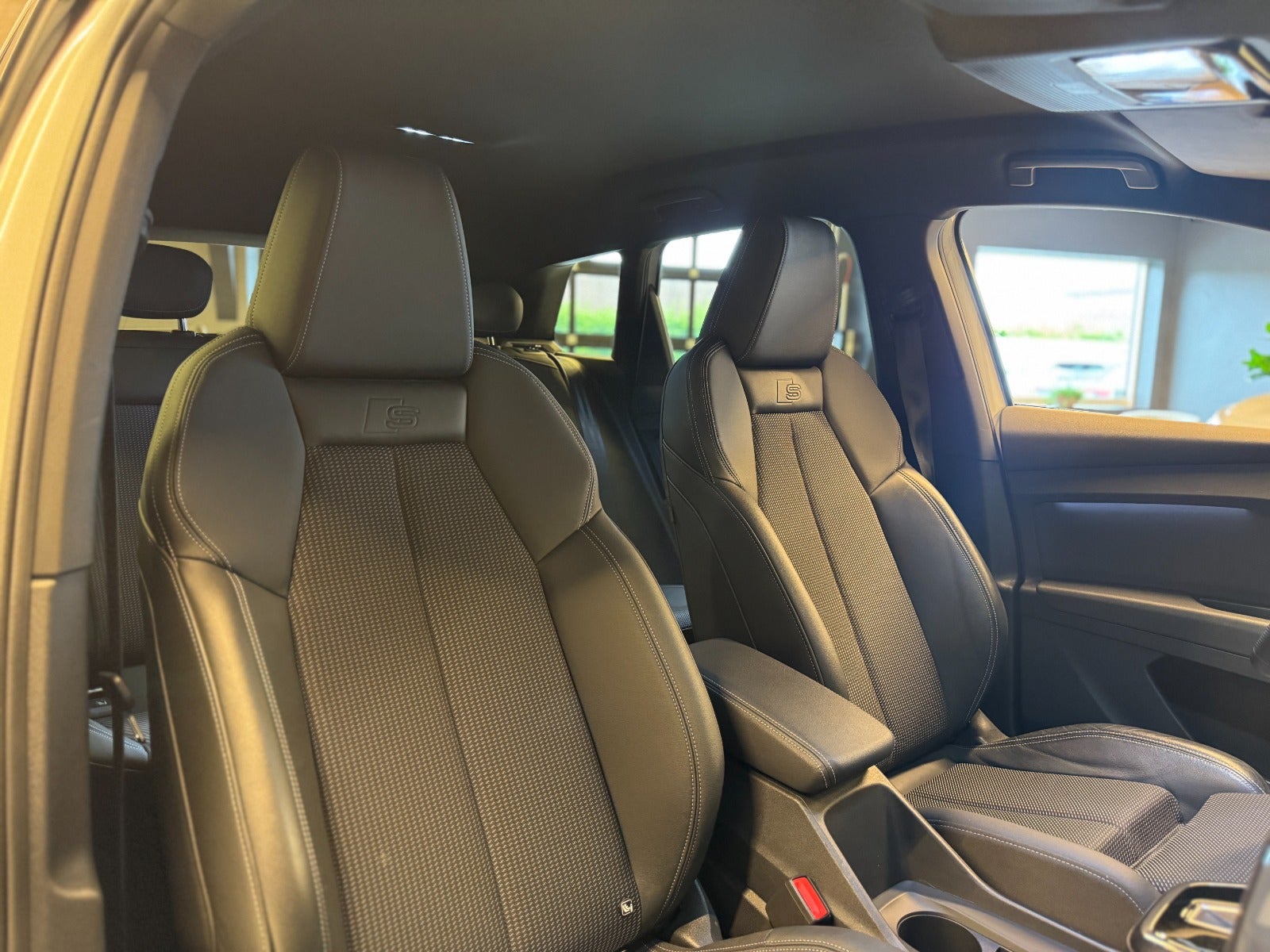 Audi Q4 40 e-tron, 204ps, 2022