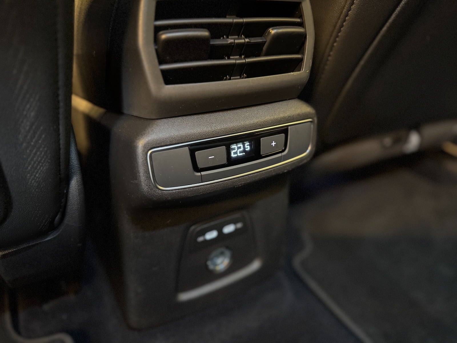Audi Q4 40 e-tron, 204ps, 2022