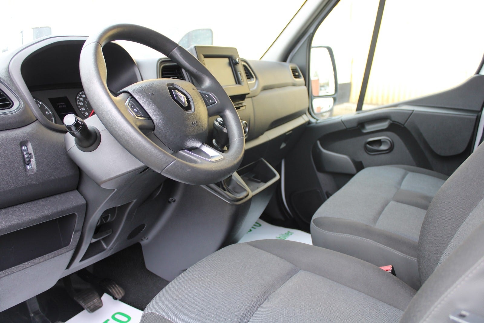 Renault Master 2.8 T 2.3 dCi Manual, 6-trins, 135ps, 2019