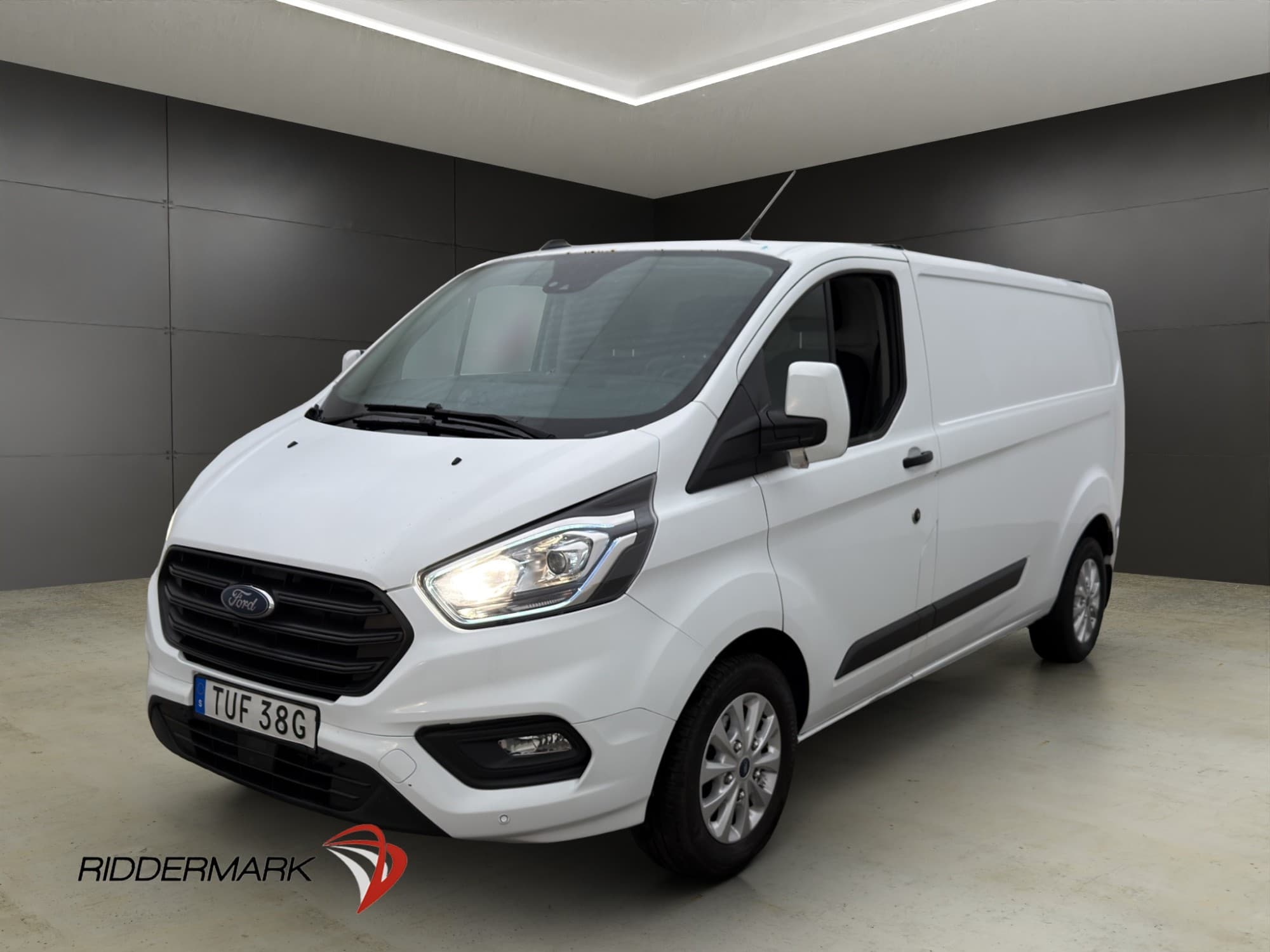 Ford Transit Custom 300 2.0 EcoBlue SelectShift, 130hk, 2023