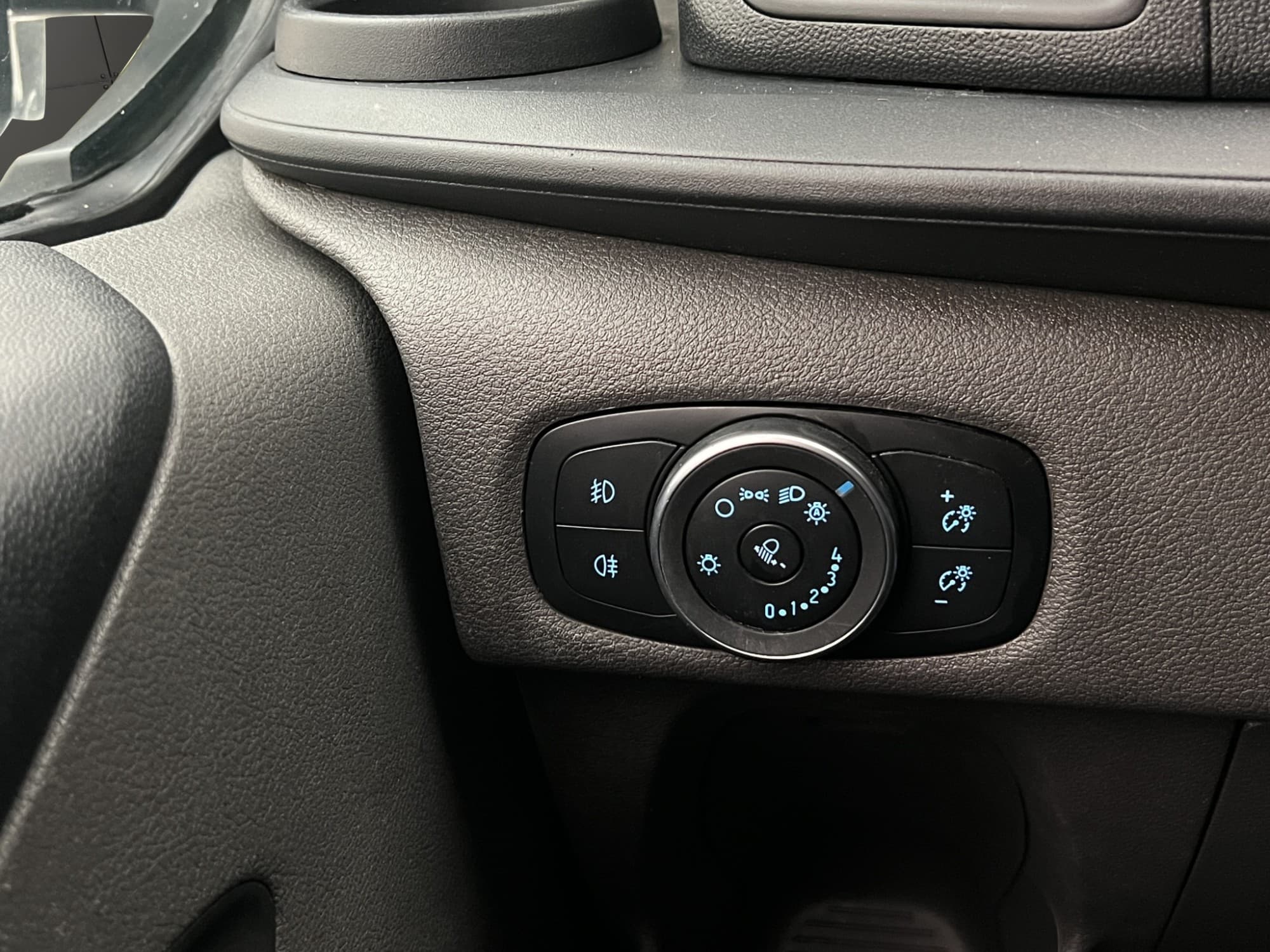 Ford Transit Custom 300 2.0 EcoBlue SelectShift, 130hk, 2023