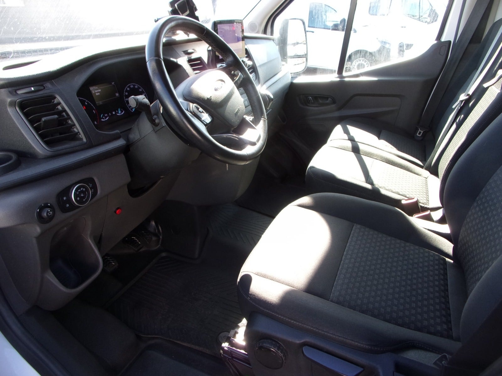 Ford Transit 350 Karosseri Cab 2.0 EcoBlue Manuell, 6-trinn, 130hk, 2021