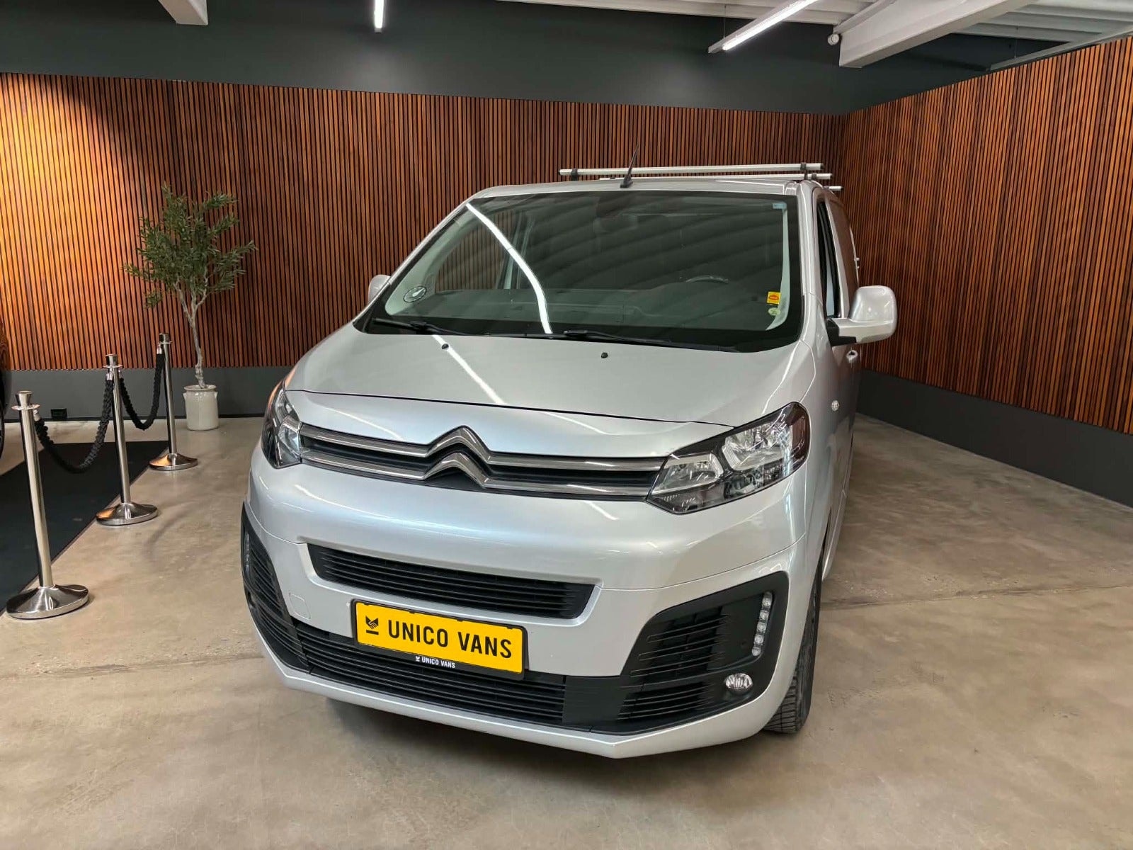 Citroën Jumpy Van IP 2.0 BlueHDi 120 Manual, 6-trins, 122ps, 2020