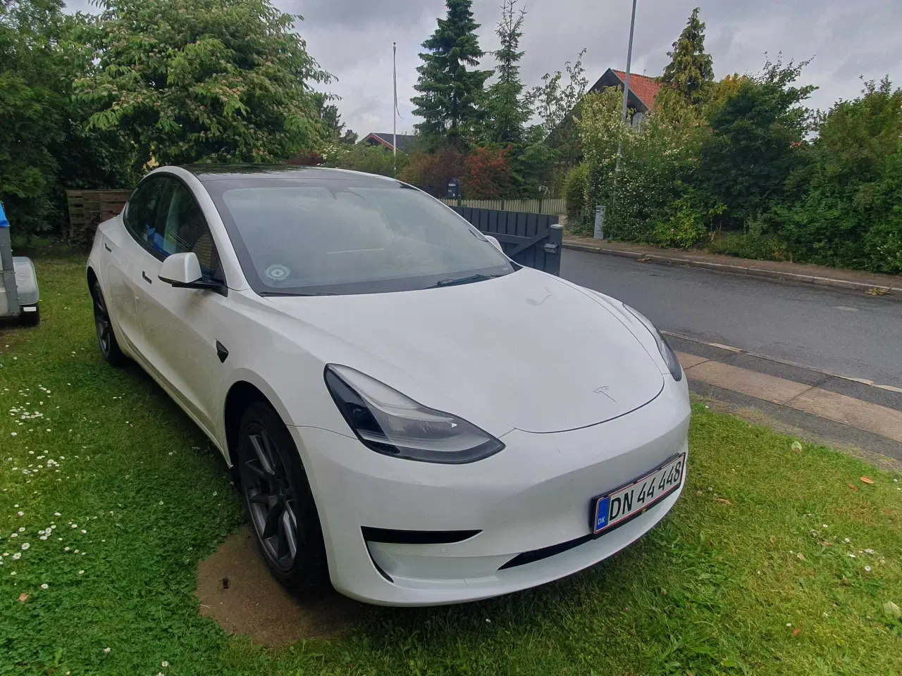 Tesla Model 3 Standard Range Plus, 325ps, 2021