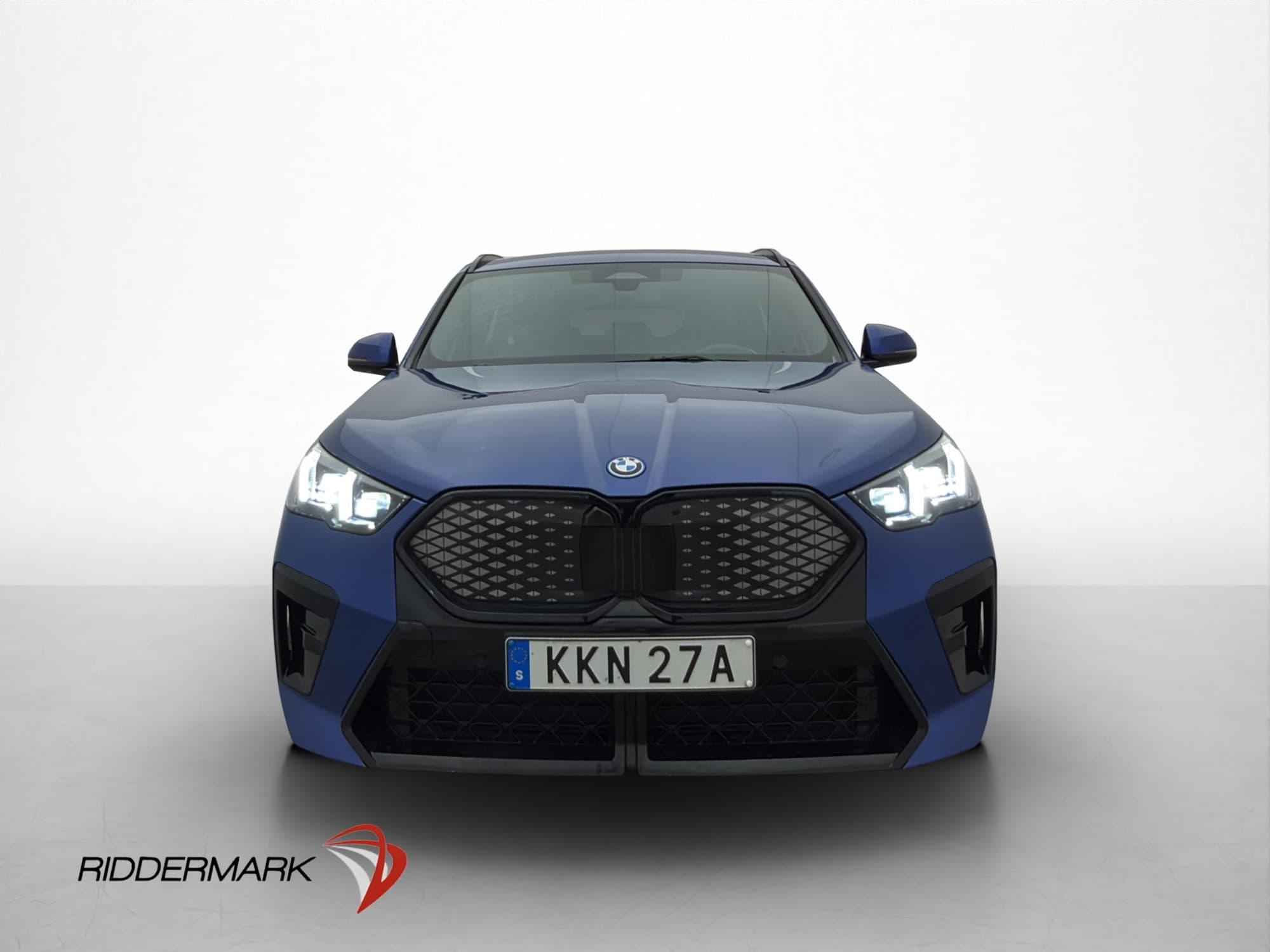 BMW iX2 xDrive30, 306ps, 2024