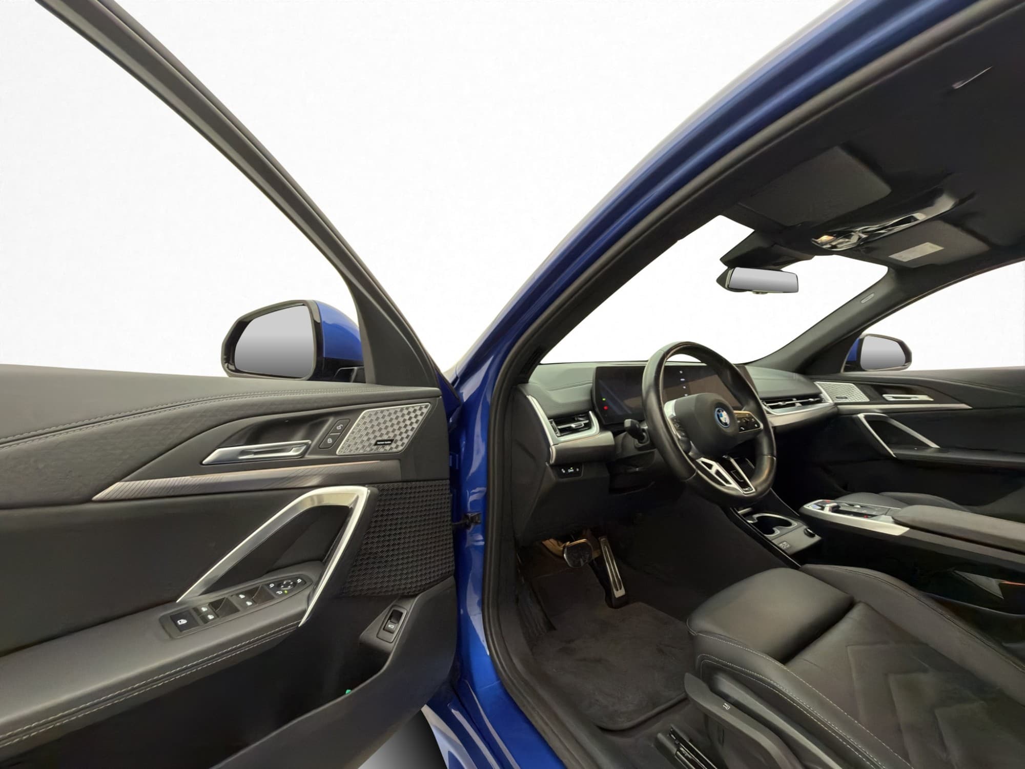 BMW iX2 xDrive30, 306ps, 2024