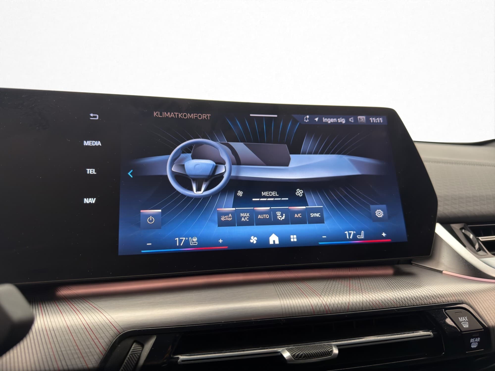 BMW iX2 xDrive30, 306ps, 2024