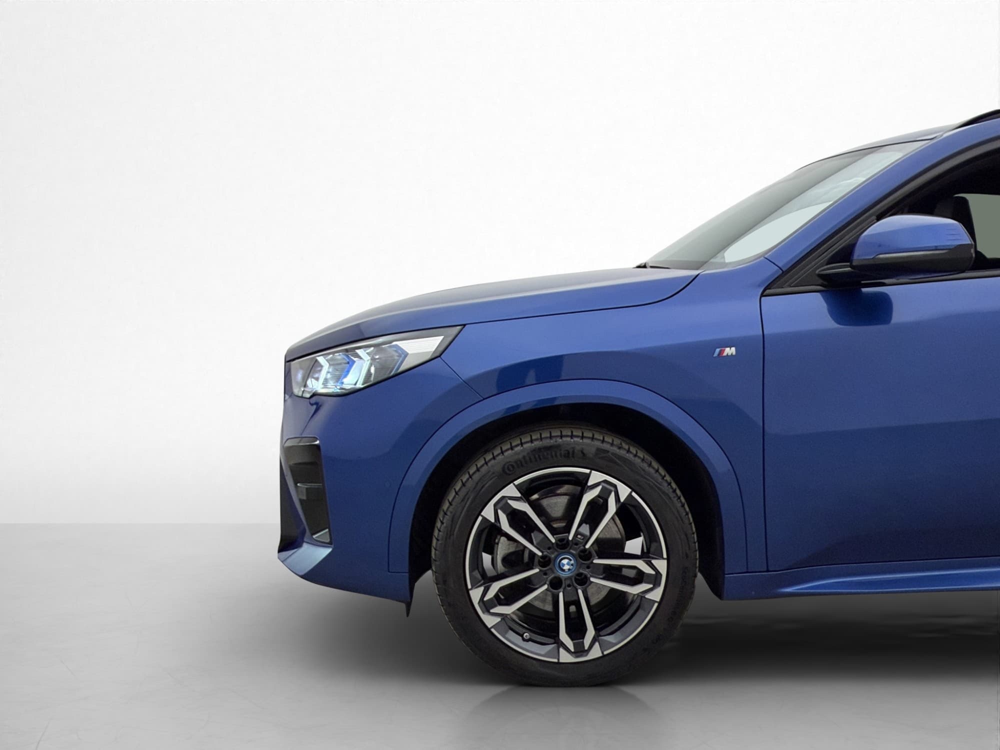 BMW iX2 xDrive30, 306ps, 2024