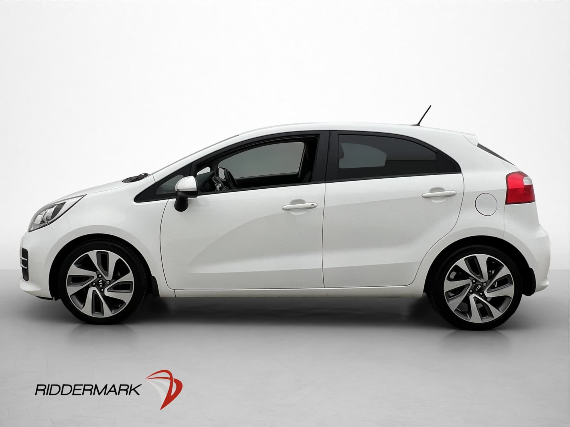 Kia Rio 5-door 1.2 CVVT Manual, 5-trins, 84ps, 2016