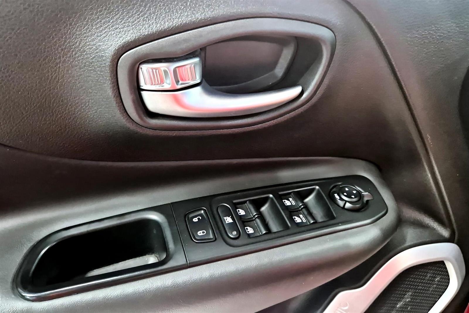 Jeep Renegade 2.0 CRD 4WD Automatic, 140hp, 2015