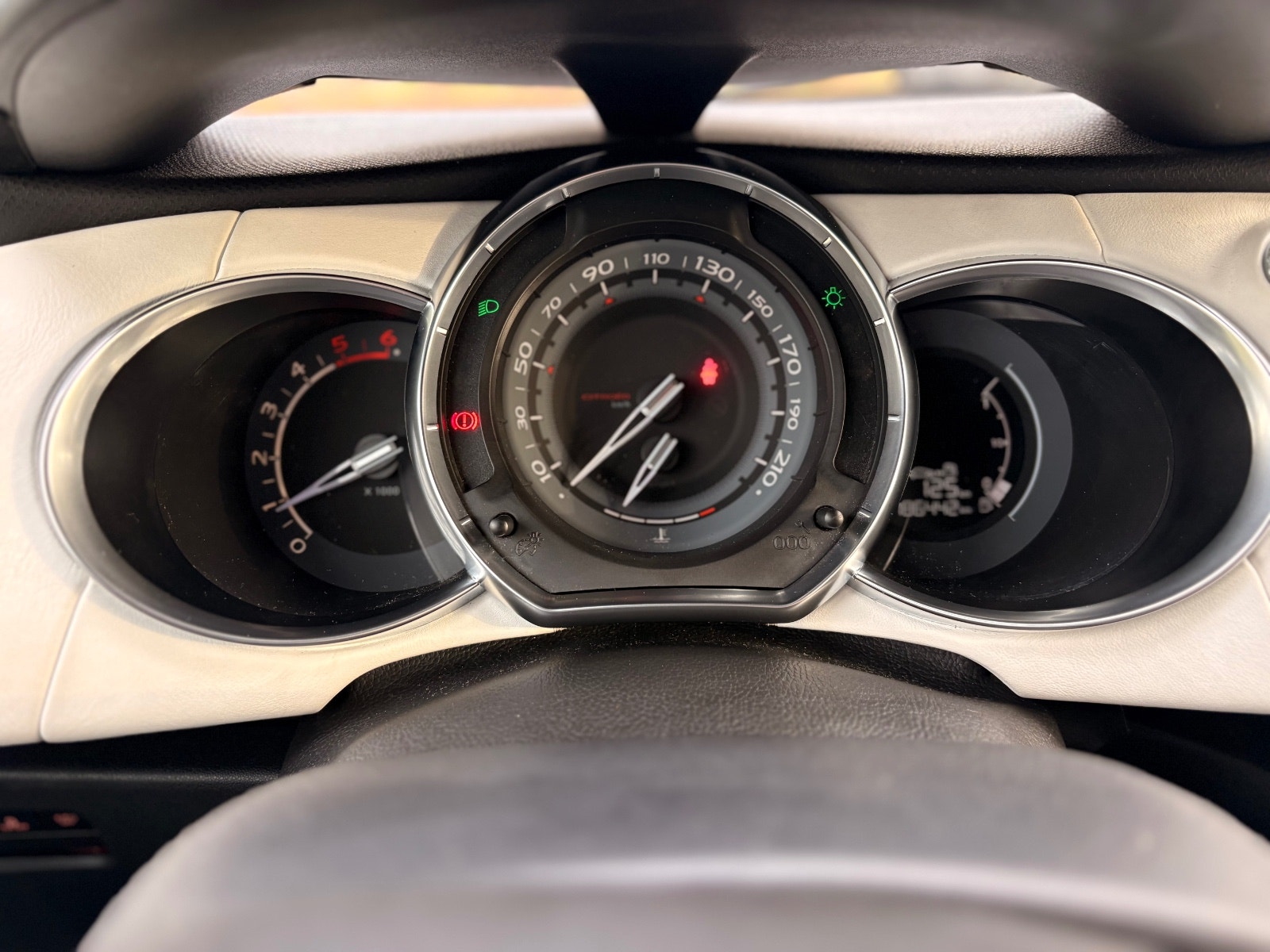 Citroën DS3 1.6 e-HDi Airdream Manual, 6-trins, 111ps, 2012