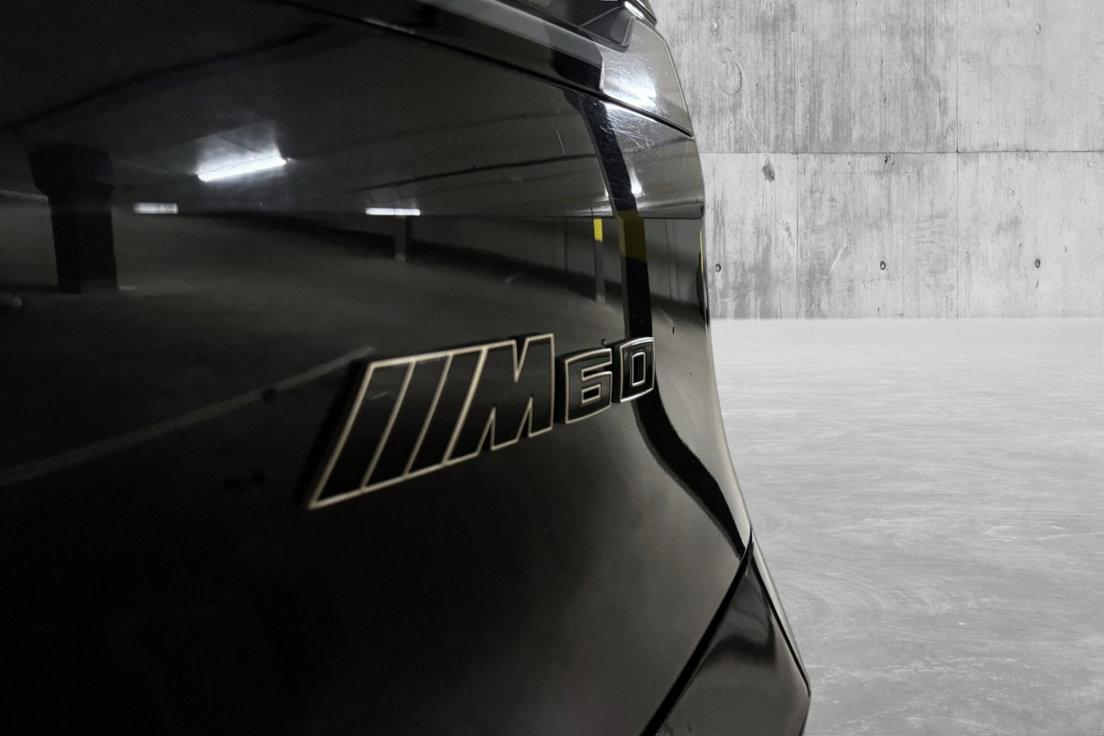 BMW iX M60, 540hp, 2022