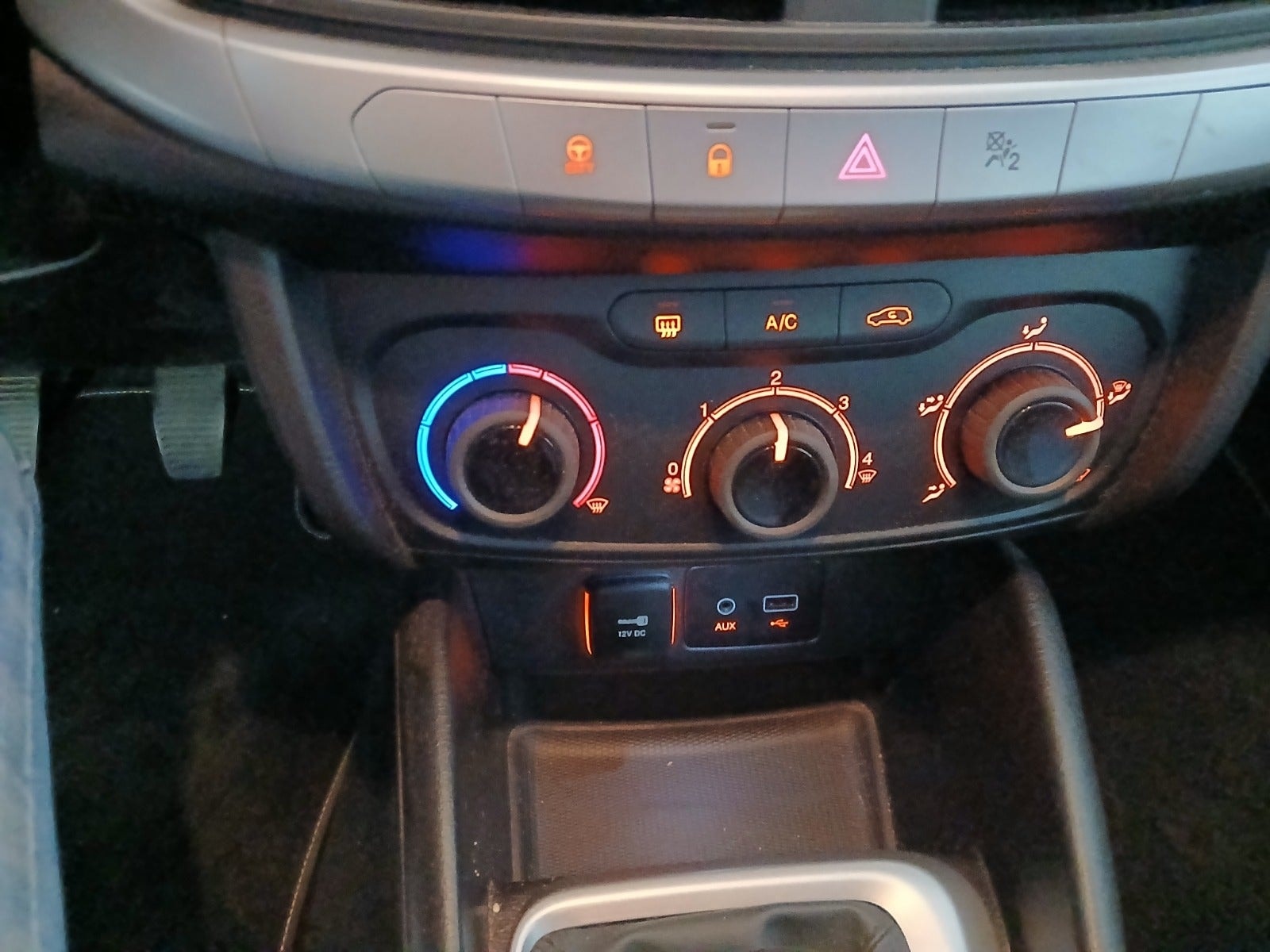 Fiat Tipo 1.4 FIRE Manual, 6-trins, 95ps, 2017