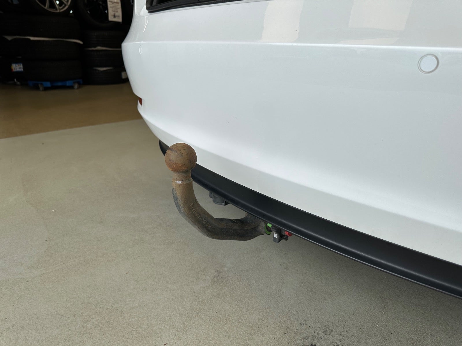 Tesla Model 3 Standard Range Plus, 325hk, 2020