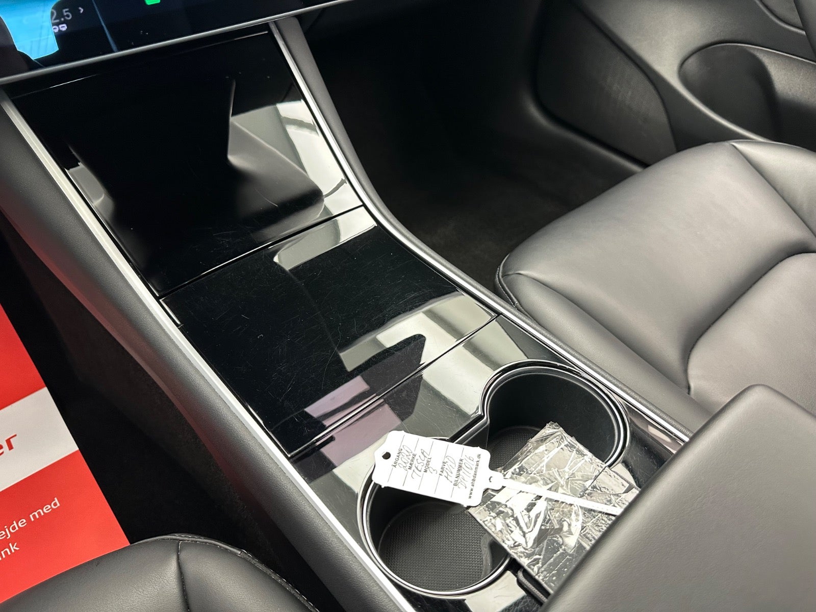 Tesla Model 3 Standard Range Plus, 325hk, 2020