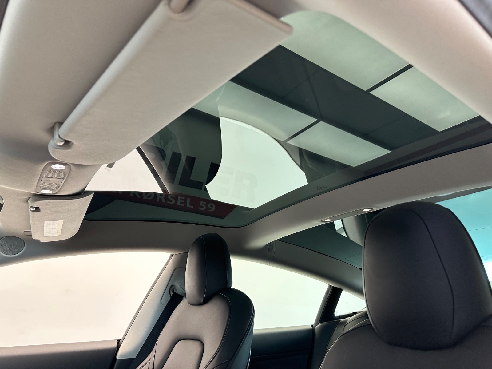Tesla Model 3 Standard Range Plus, 325hk, 2020