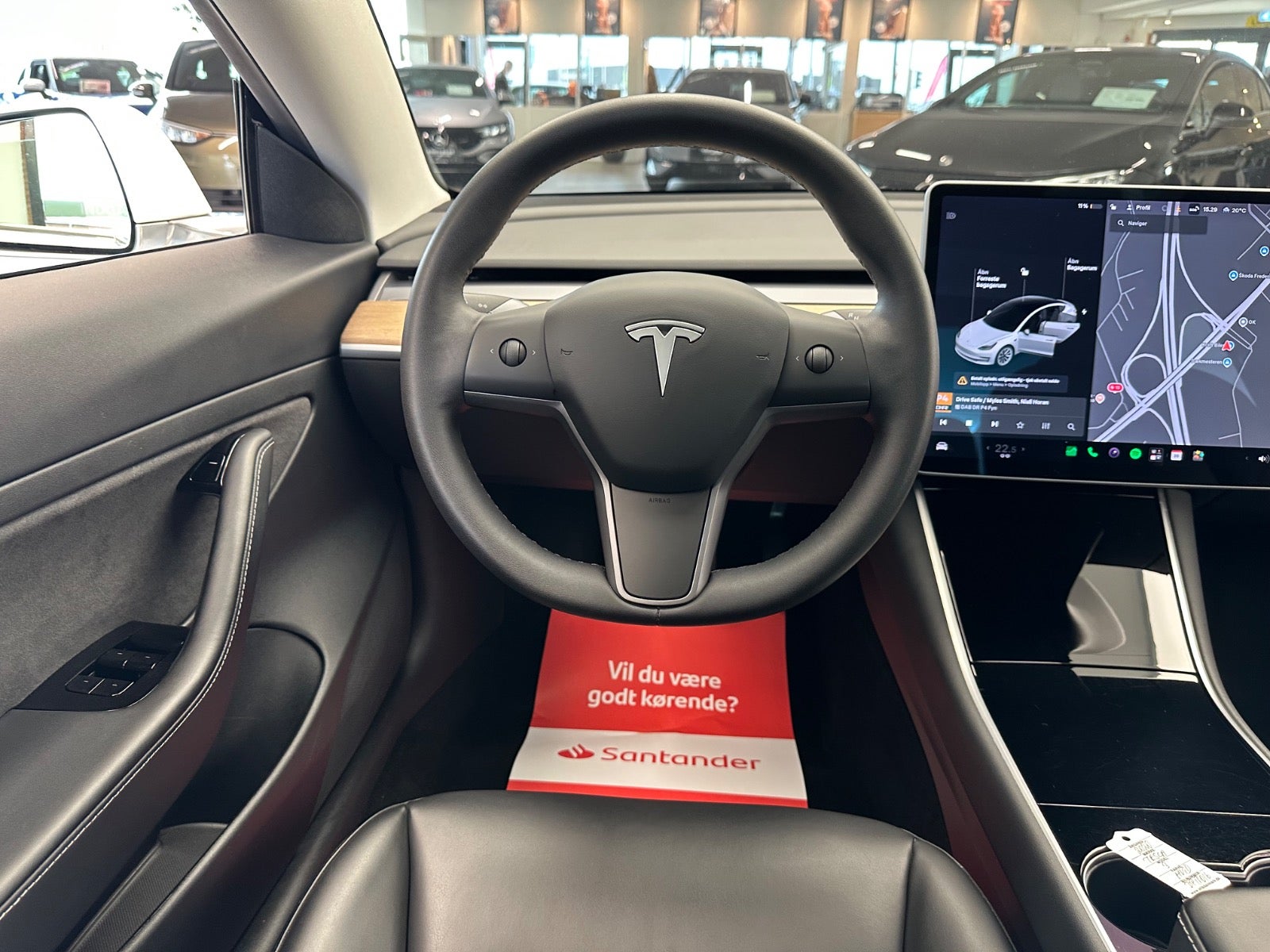 Tesla Model 3 Standard Range Plus, 325hk, 2020