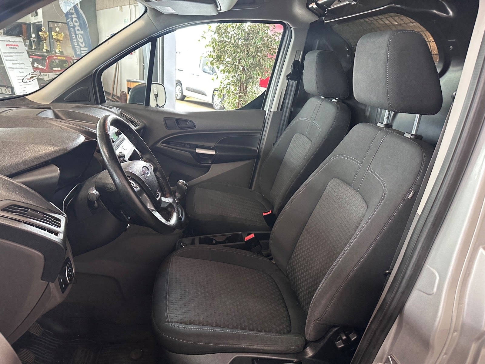 Ford Transit Connect 220 1.5 EcoBlue Manual, 6-trins, 100ps, 2019