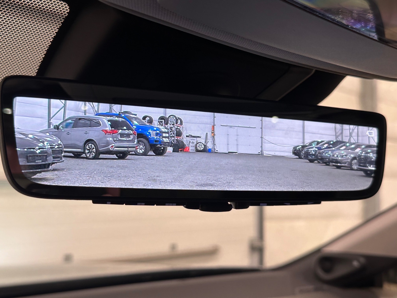 Toyota Mirai FuelCell, 182hp, 2021