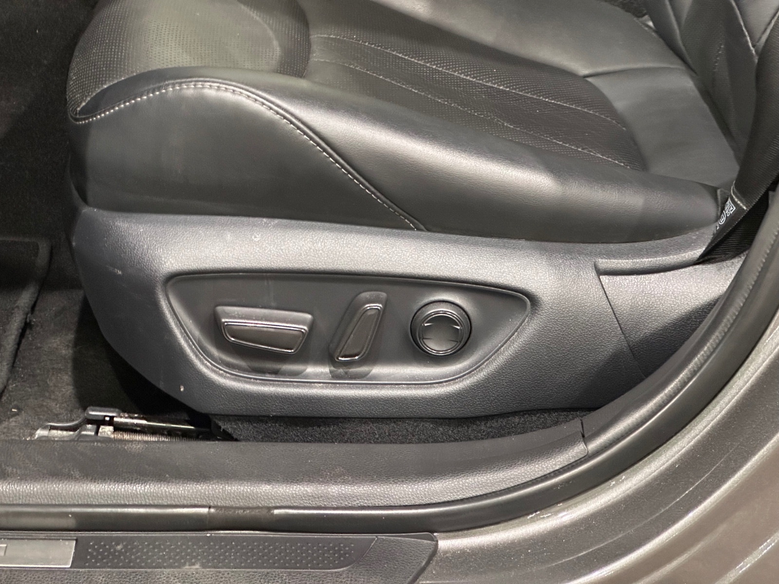 Toyota Mirai FuelCell, 182hp, 2021