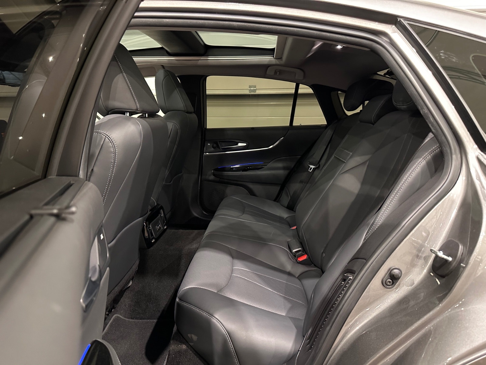 Toyota Mirai FuelCell, 182hp, 2021