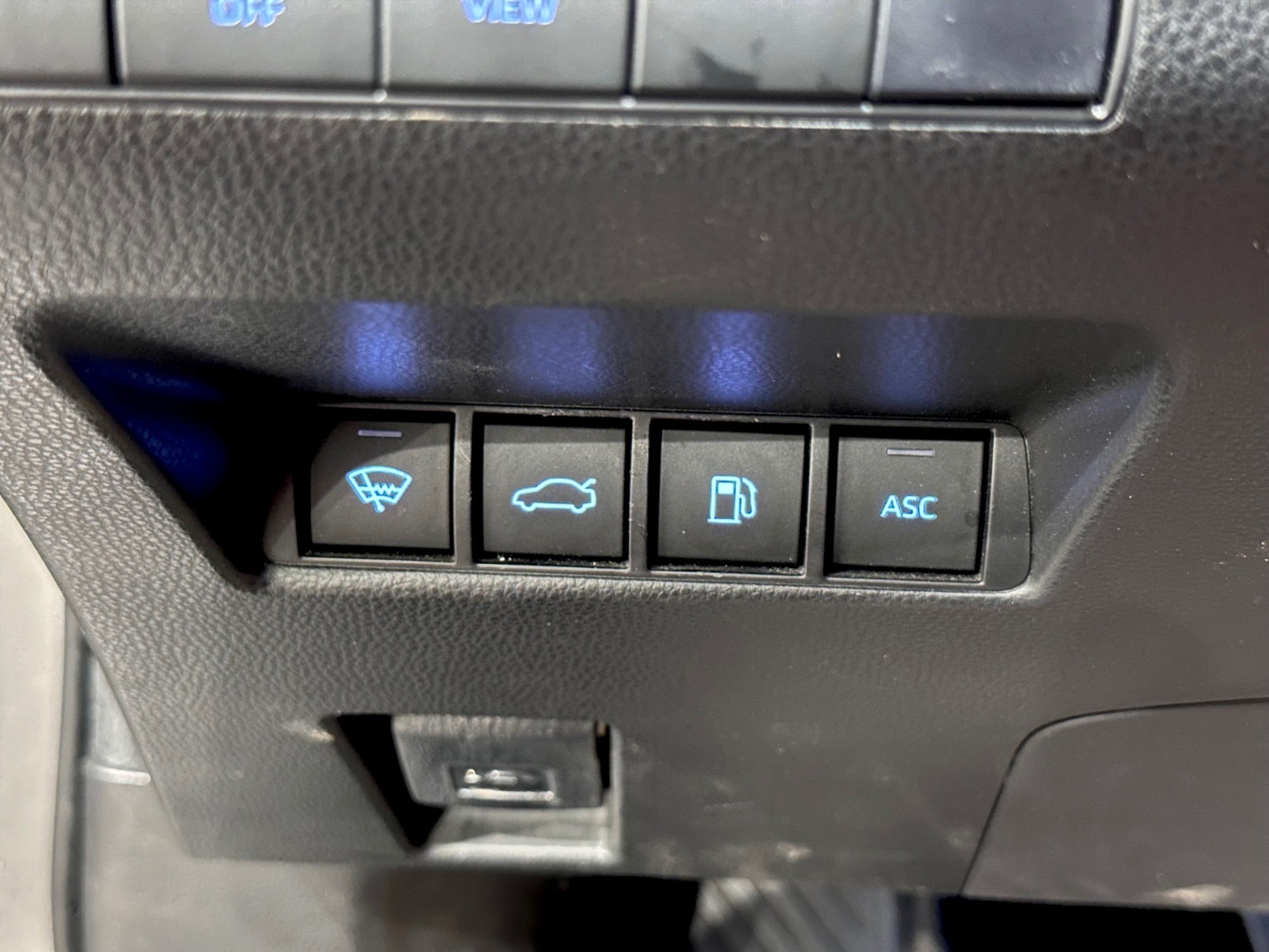 Toyota Mirai FuelCell, 182hp, 2021