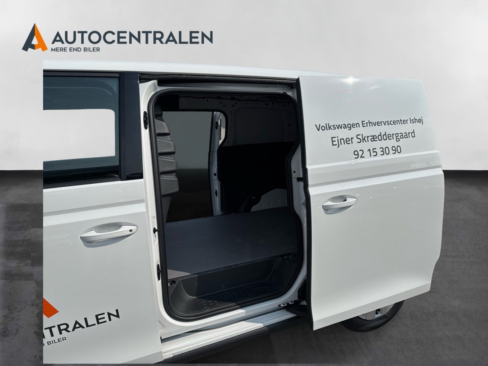 Volkswagen ID. Buzz Cargo 84 kWh, 286hp, 2025