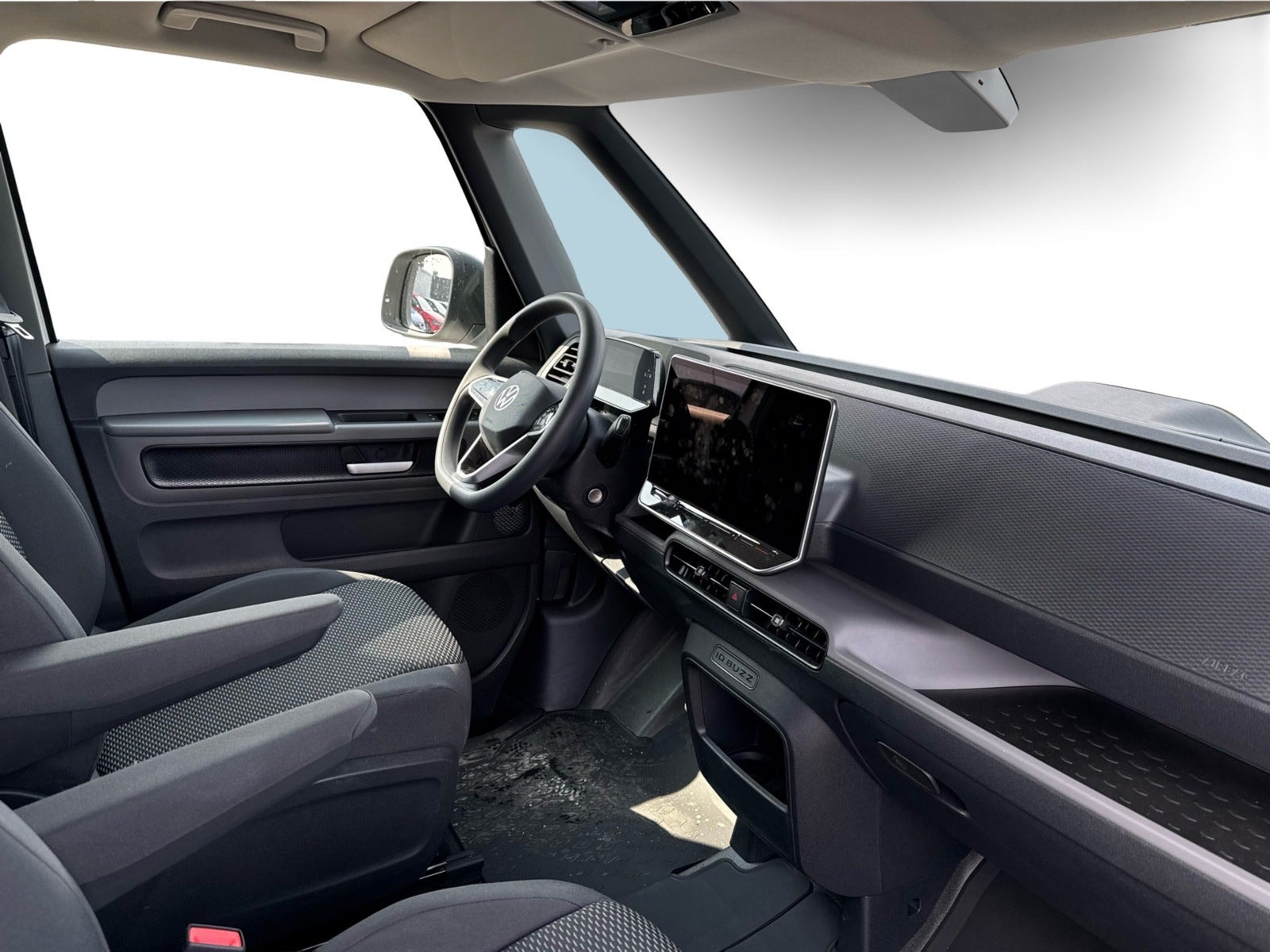 Volkswagen ID. Buzz Cargo 84 kWh, 286hp, 2025
