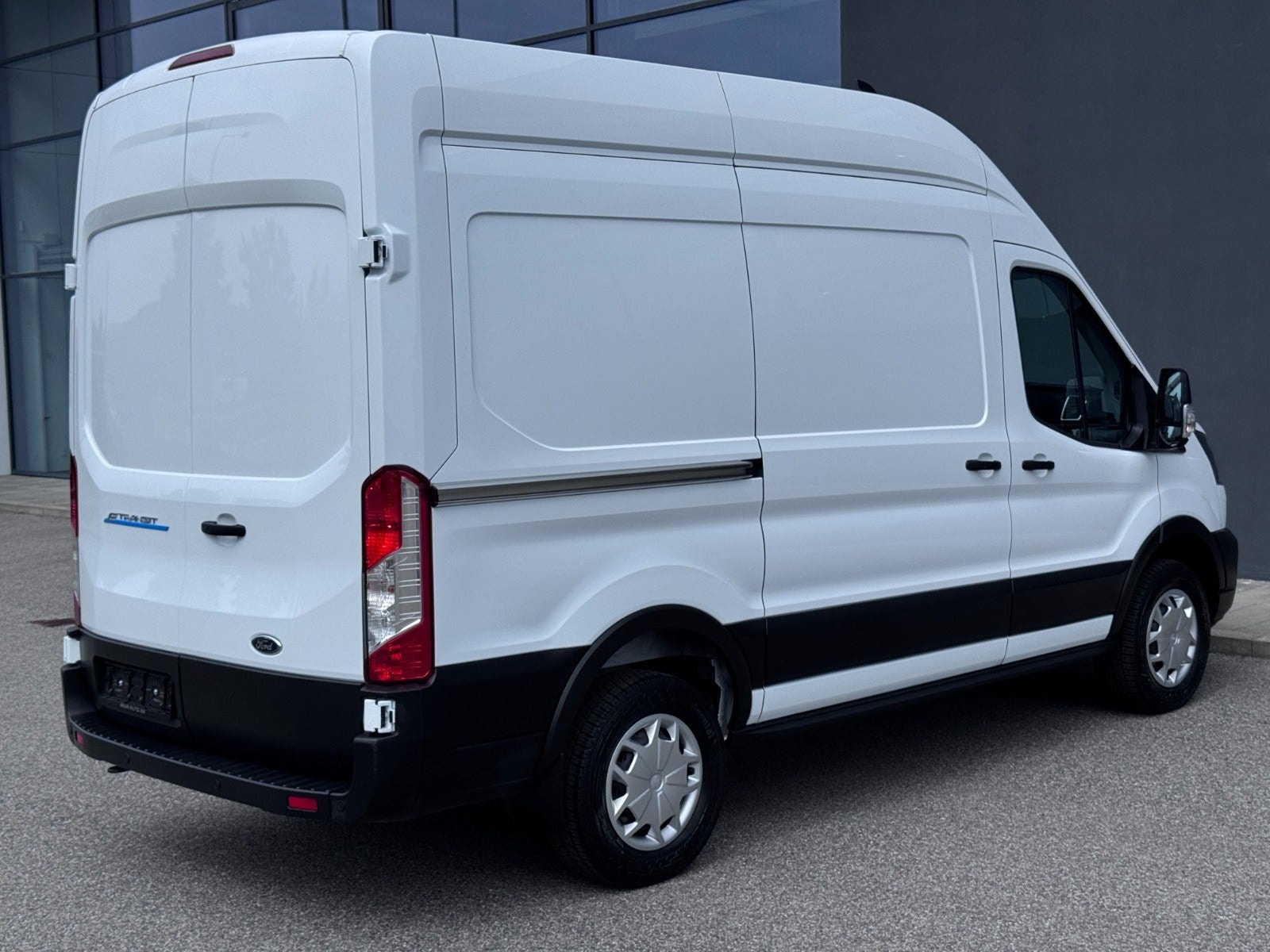 Ford E-Transit 350 Karosseri Cab, 184hk, 2022