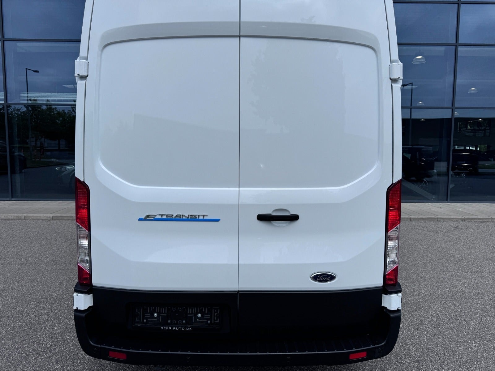 Ford E-Transit 350 Karosseri Cab, 184hk, 2022
