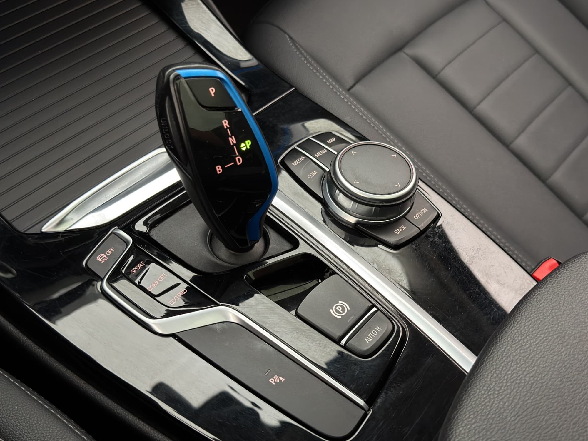 BMW iX3, 286hk, 2021