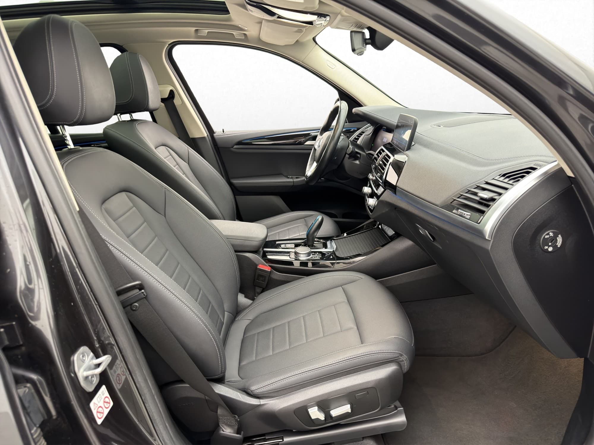 BMW iX3, 286hk, 2021