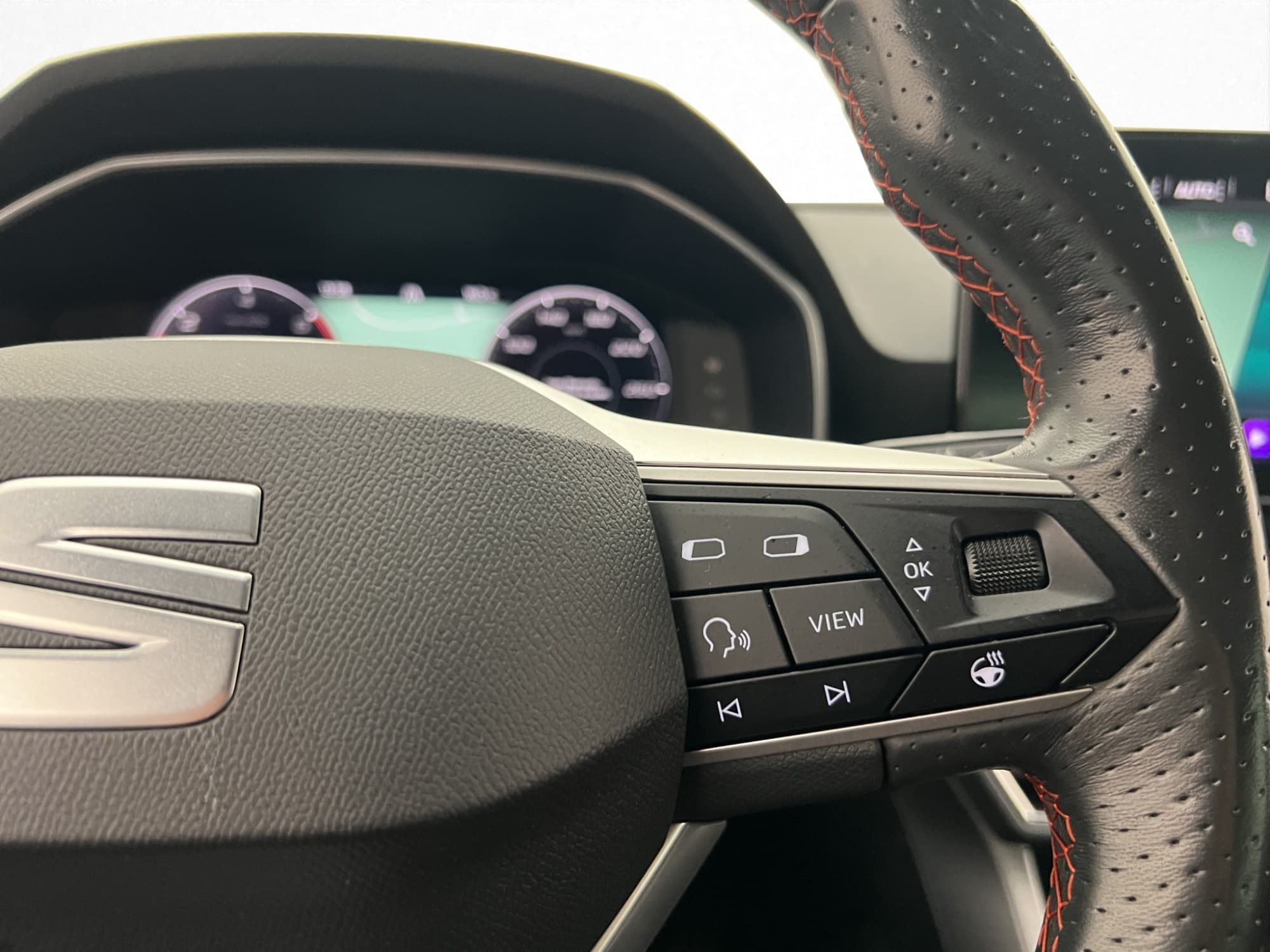 SEAT Leon e-Hybrid DSG Sequential, 6-trins, 204ps, 2022