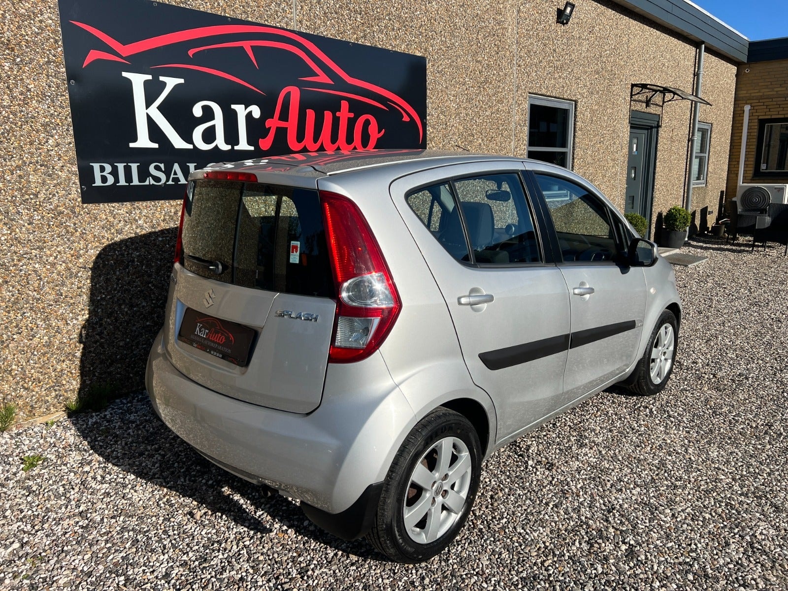 Suzuki Splash 1.2 DOHC 16V VVT Automatic, 94hp, 2011